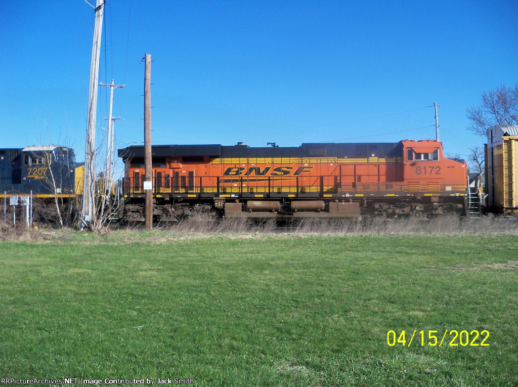 BNSF 8172